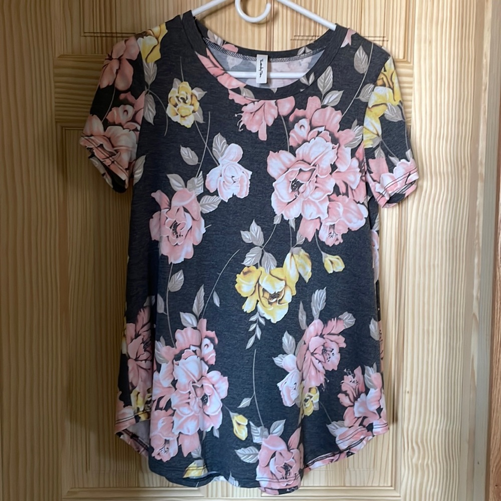 TWENTY TEA floral top | Size M